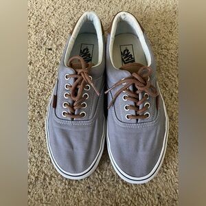 Women’s low rise vans